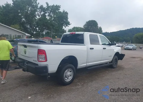 2022 Ram 2500 Tradesman 4X4 6'4 Box из США, поврежденный, VIN 3C6UR5CJ2NG232490